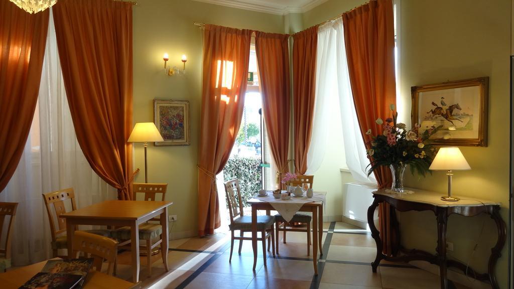 Hotel Belvedere Verbania Luaran gambar